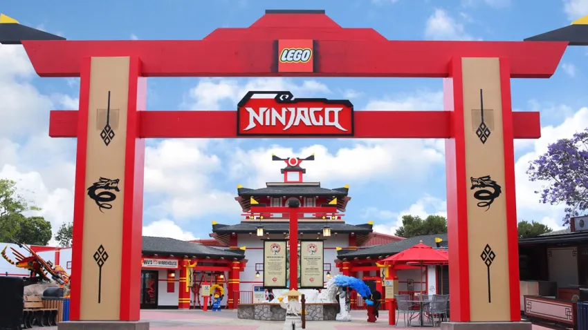 Lego Ninjago World