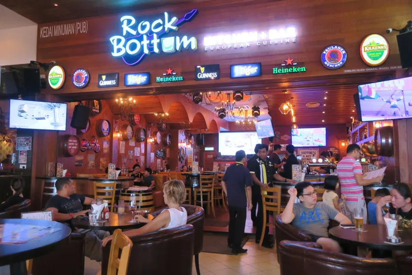 Rock Bottom Kitchen & Bar