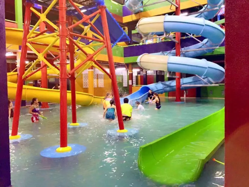 TS Wonderland Indoor Water Theme Park